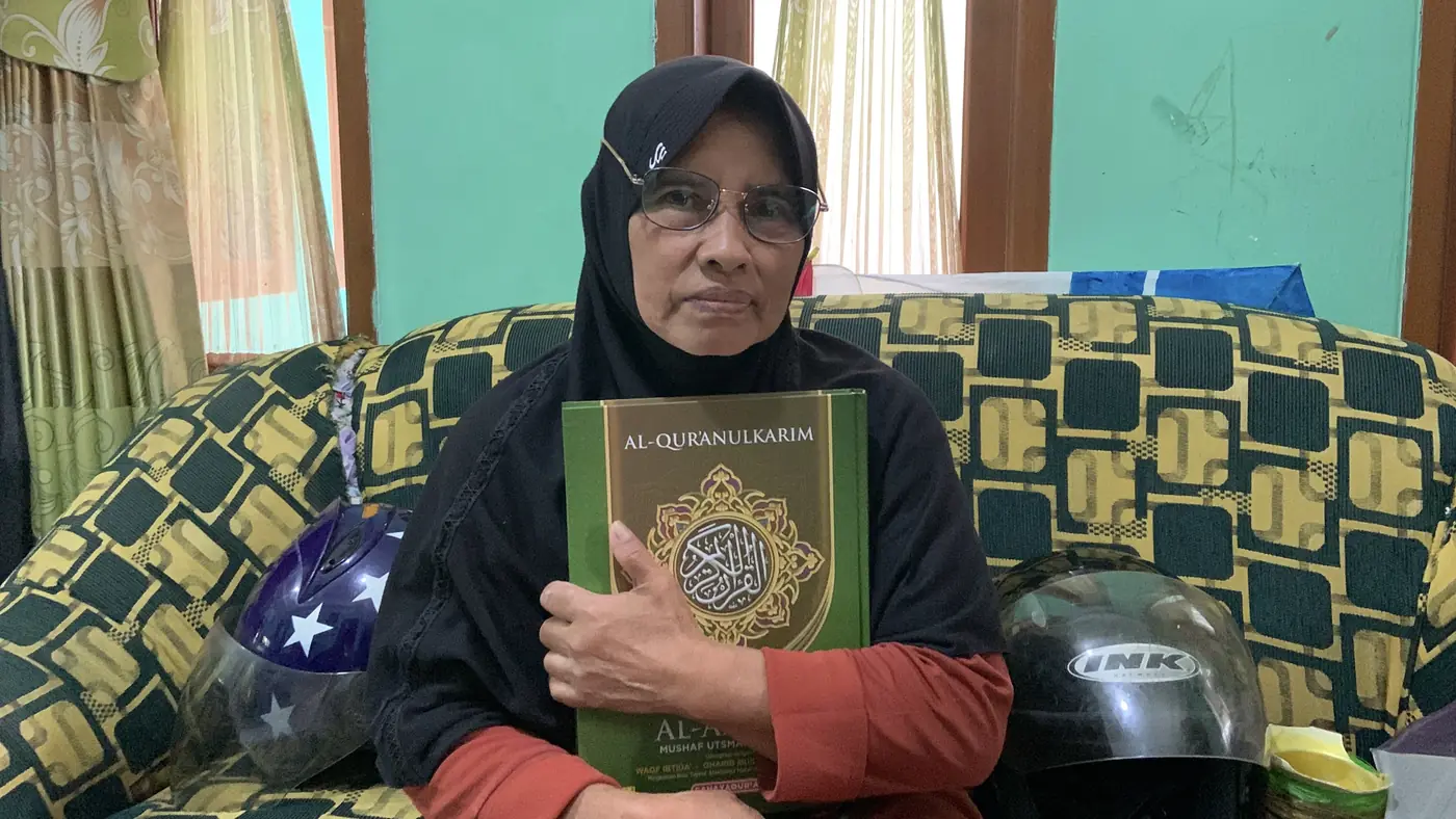 Penerima wakaf mushaf Al-Qur'an terjemah